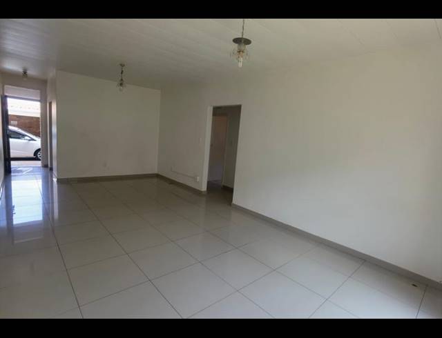 2 BEDROOM APARTMENT FOR SALE IN CASSELDALE